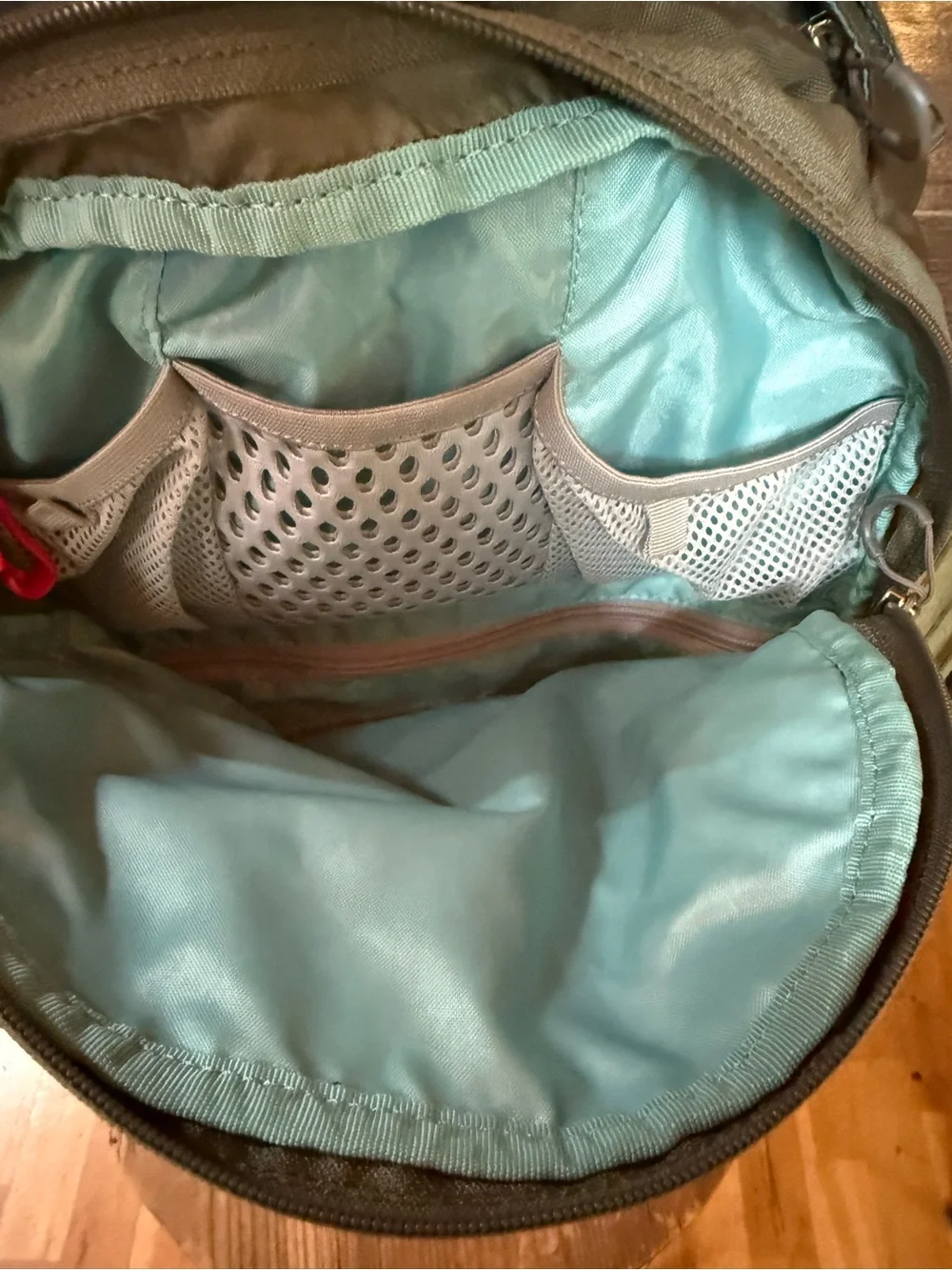 Osprey Backpack — misty gray